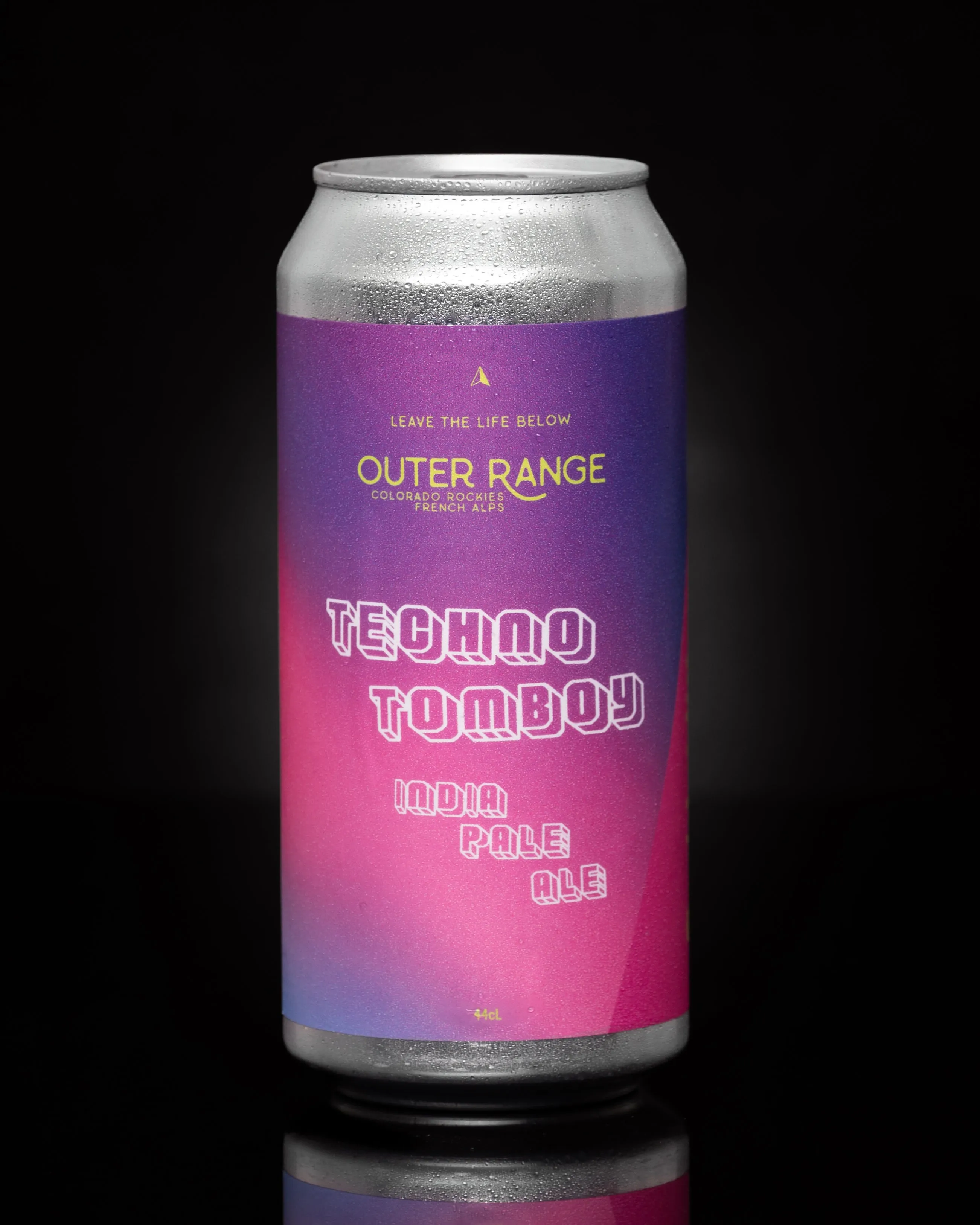 Northern Monk  OUTER RANGE // TECHNO TOMBOY // HAZY IPA // 6.5%
